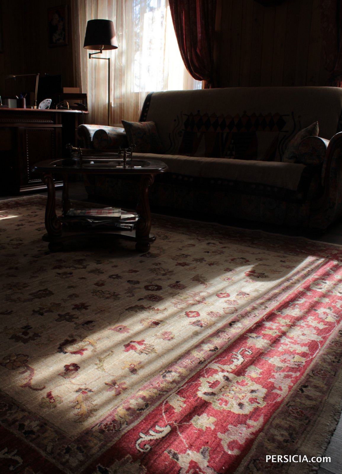 Ковер в кабинет от METHATRON RUGS