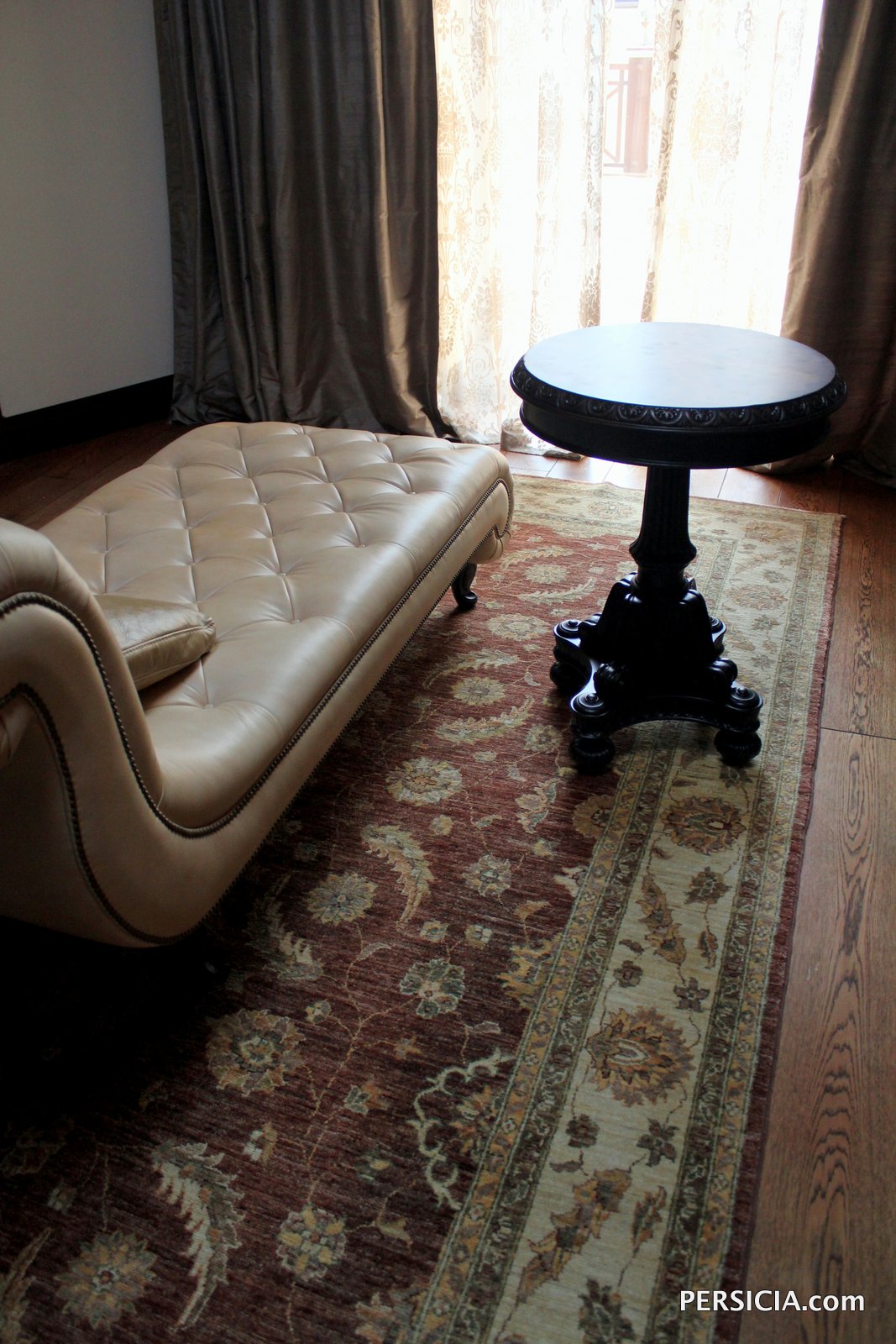 Афганские ковры METHATRON RUGS в интерьере