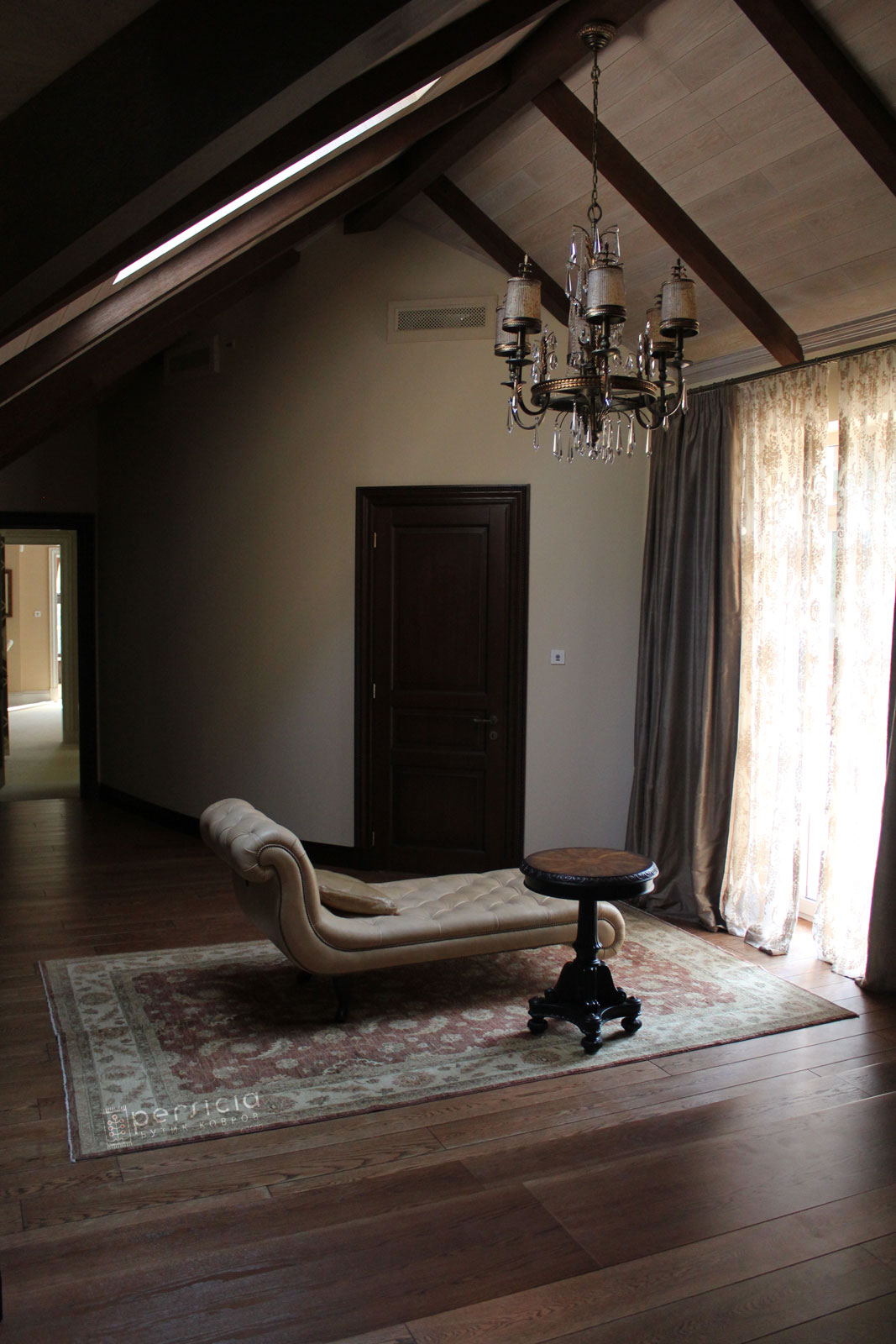 Афганские ковры METHATRON RUGS в интерьере